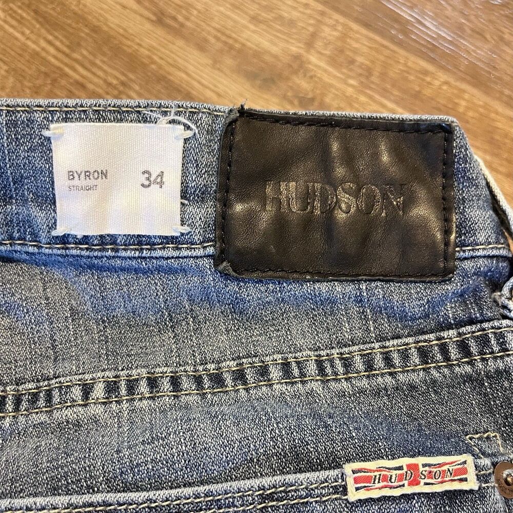 Hudson Jeans Men's Size 34 Blue Denim Byron Straight Leg Distressed 5-Pockets - Picture 4 of 14